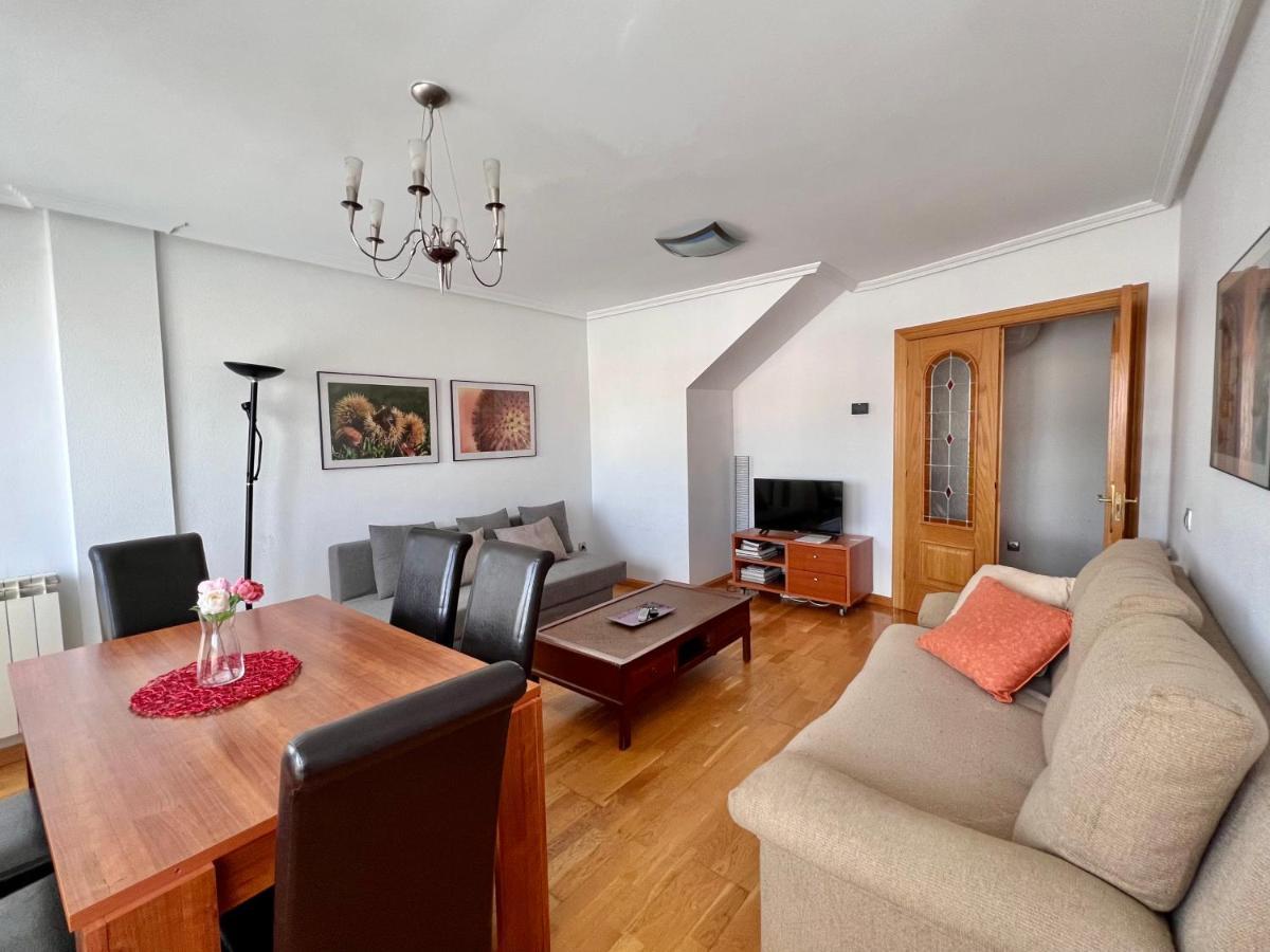 Housingleon - Conde Duplex Con Garaje Gratuito Apartment Екстериор снимка